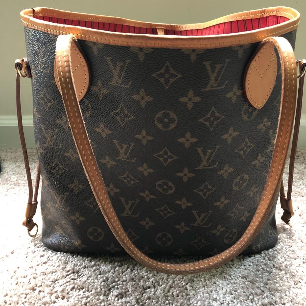 LOUIS VUITTON MONOGRAM NEVERFULL MM PIVOINE
